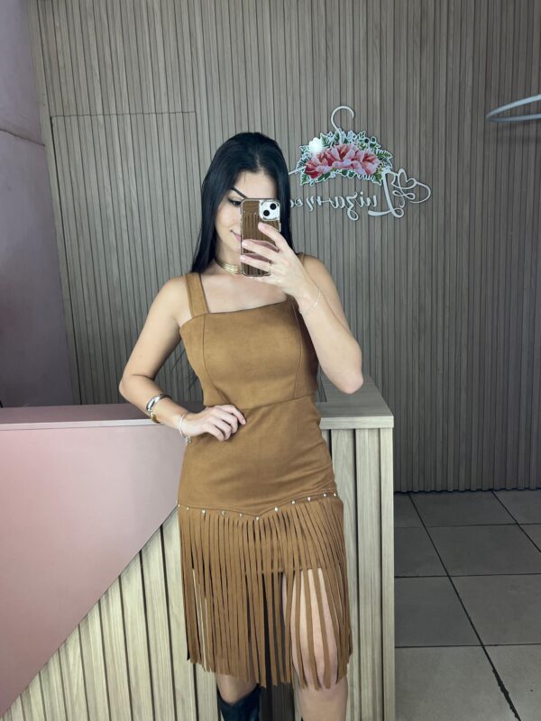 vestido de suede